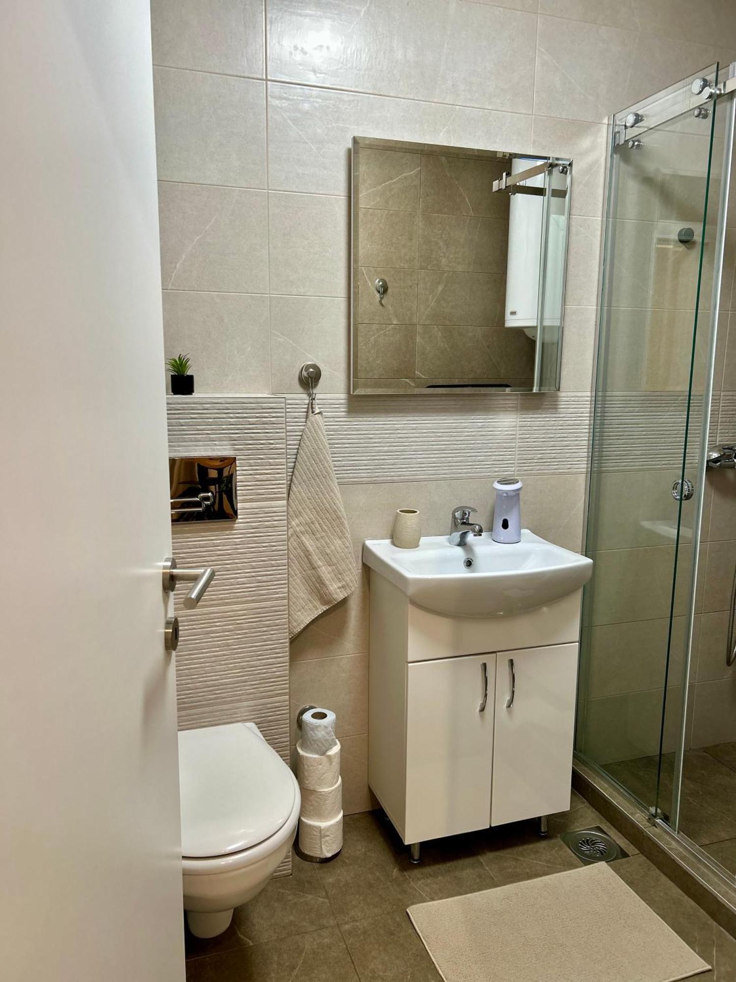 Silversea Apartman Šabac Екстериор снимка